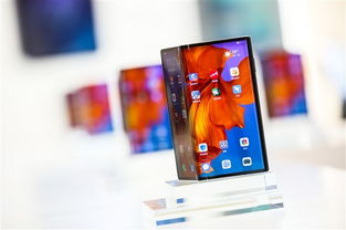 華為折疊屏手機Mate X正式開售，11月15日華為商城首銷引領創新潮流